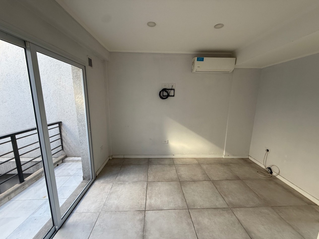 Departamento en alquiler Urquiza 984