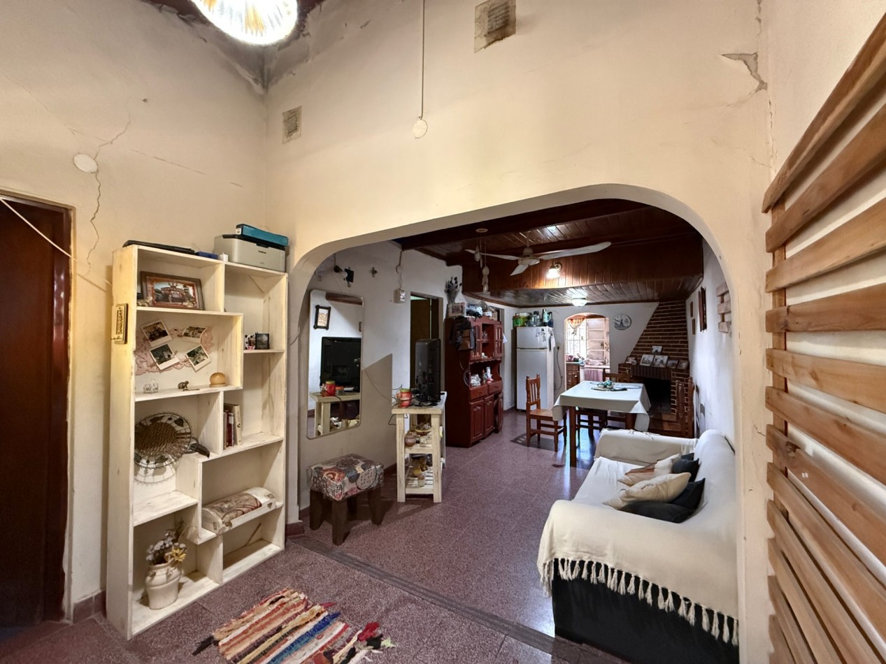 Casa en venta Aguado 1136