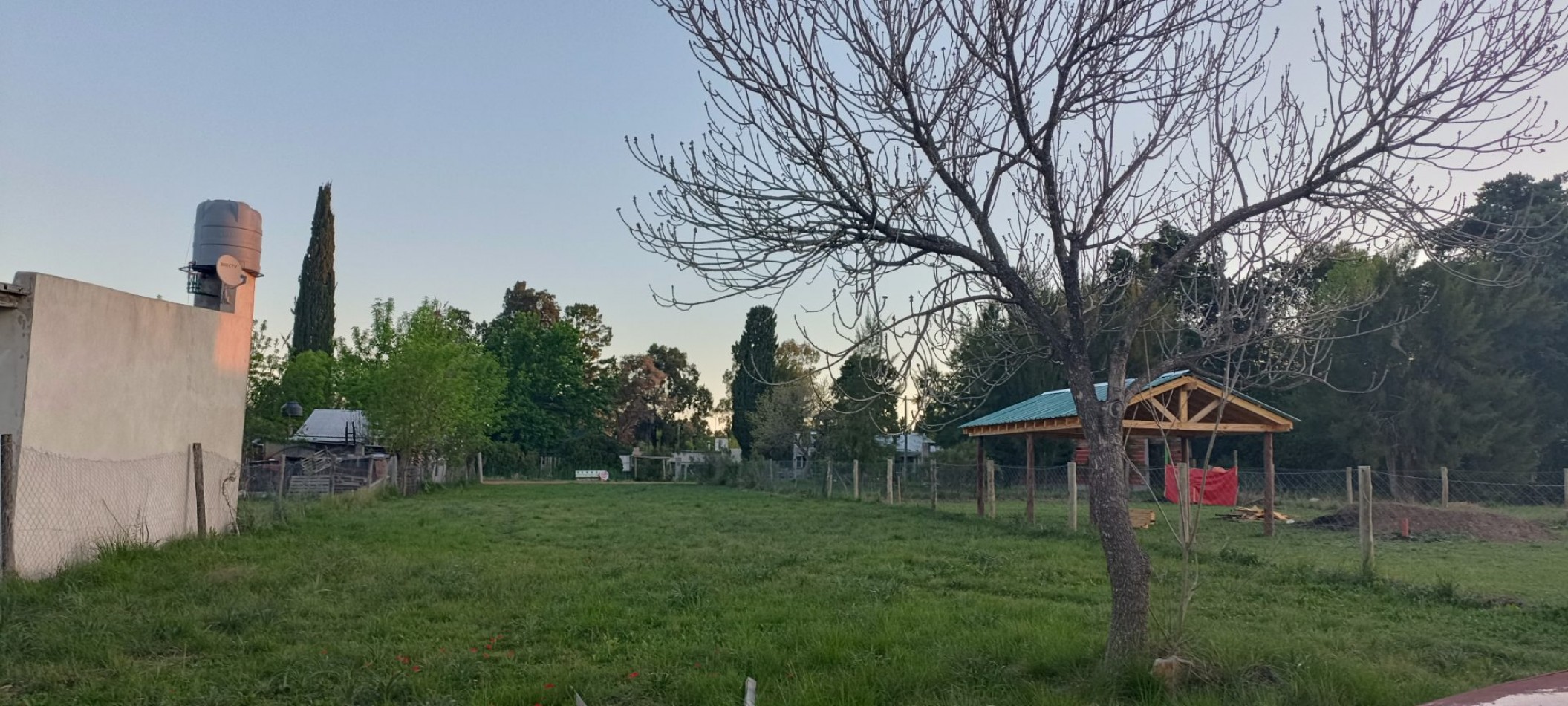 Los Ceibos entre Las Camelias y Las Violetas, Barrio Don Pedro