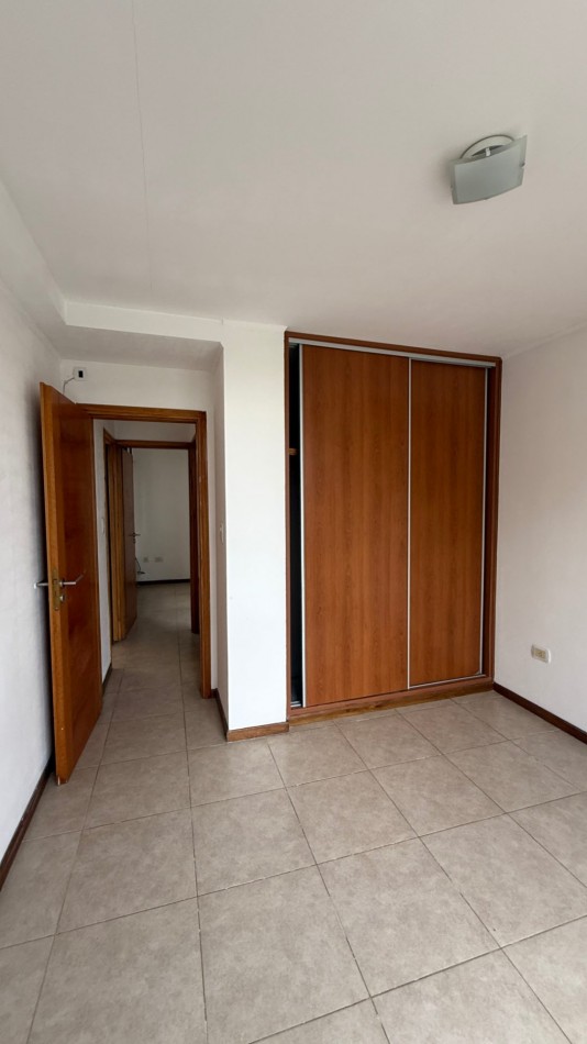 Departamento en alquiler Artigas 1854 UF2 .