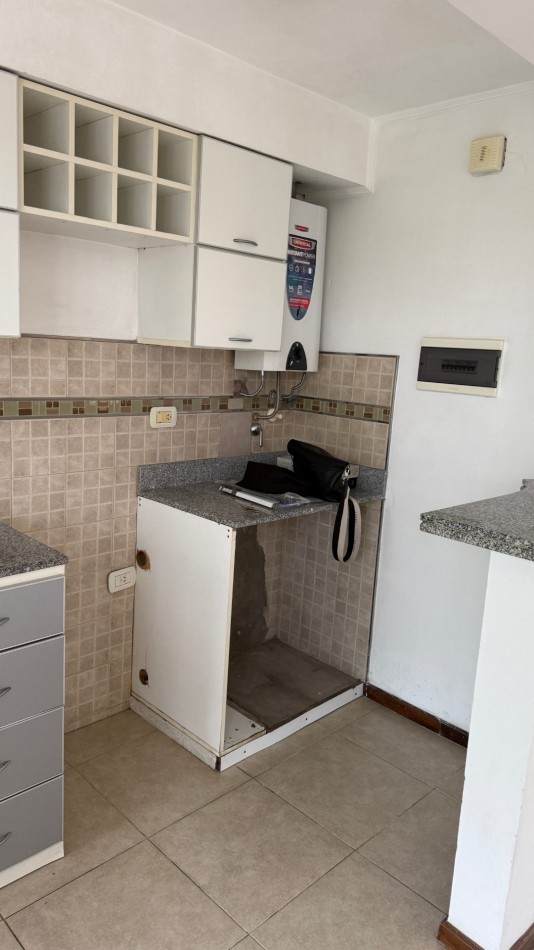 Departamento en alquiler Artigas 1854 UF2 .
