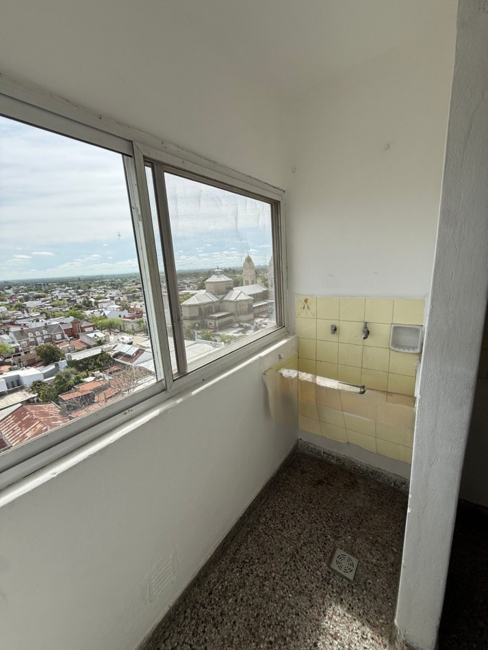 Departamento en alquiler Peron 35 9no. D