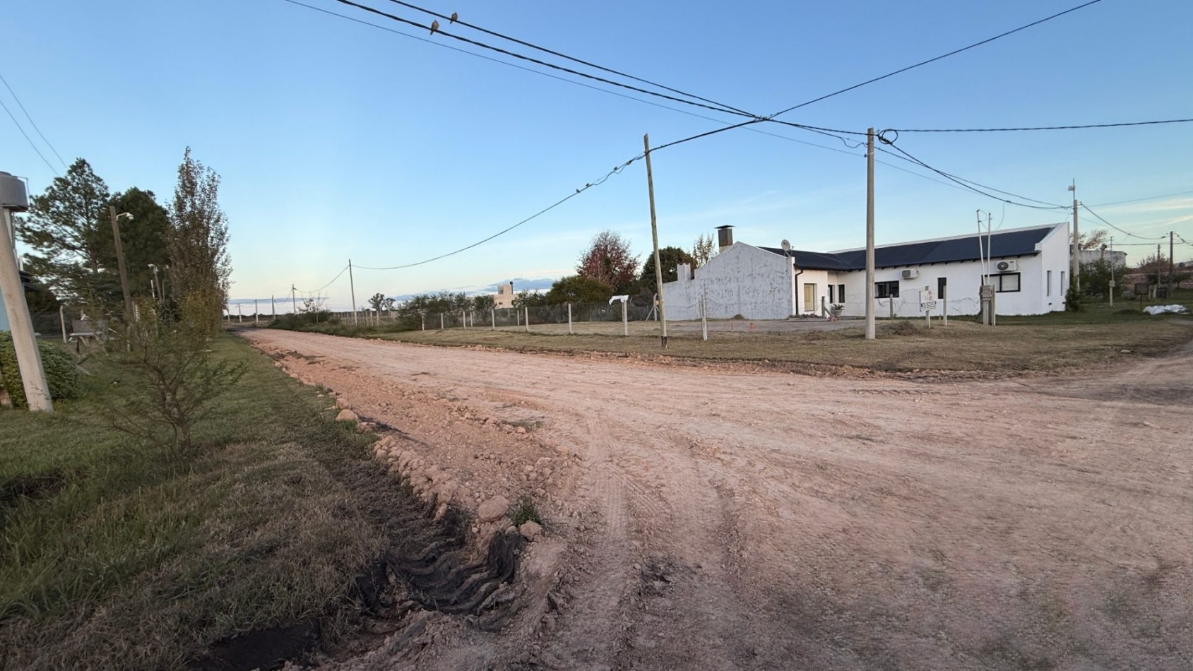 Lotes 4 y 5 en venta Crespo entre Garcia y Auer Pueblo Belgrano