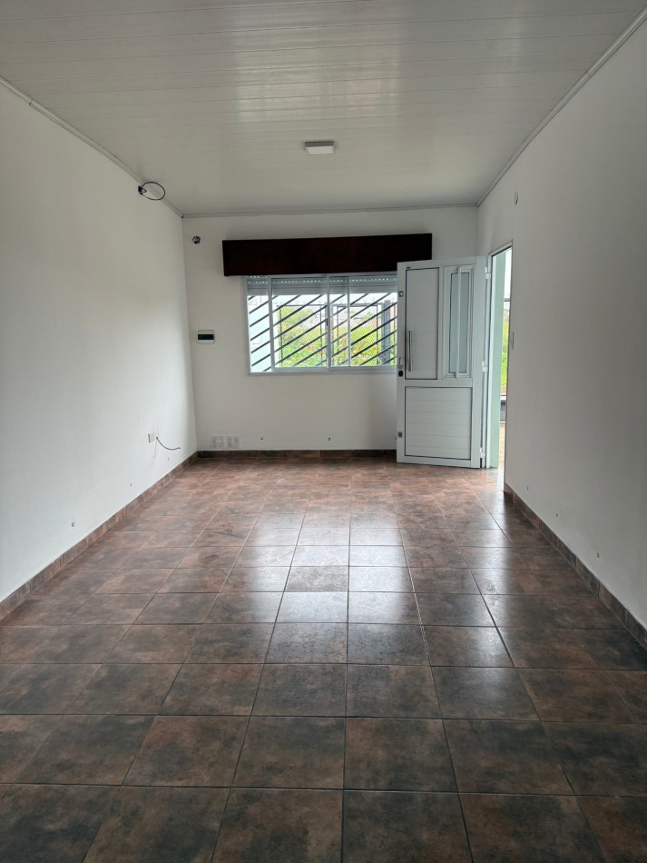 Casa en alquiler Luciana Rios 2390