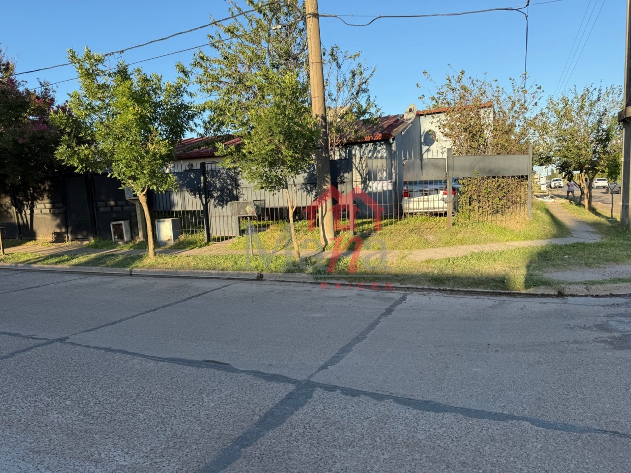 Casa en venta Rivenson 304 y Rioja