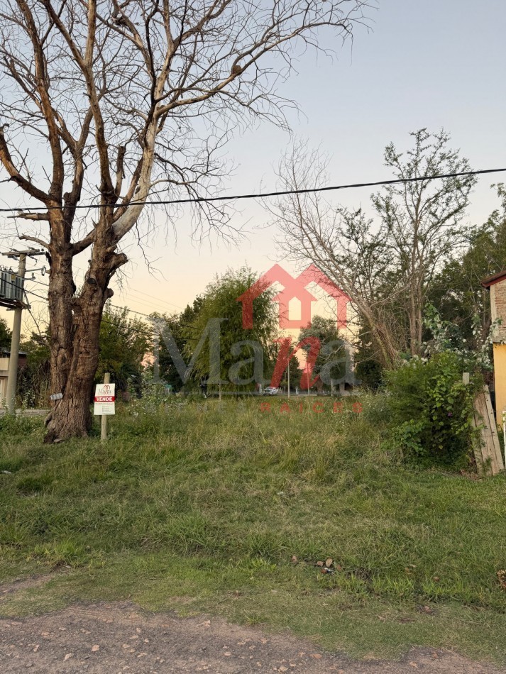 Terreno en venta Diamante y Urdinarrain Esquina