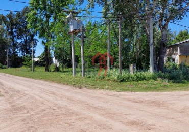 Terreno en venta Diamante y Urdinarrain Esquina