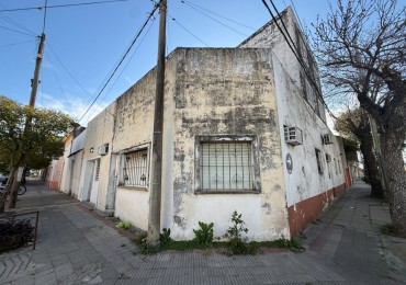 Local en venta Andrade 586